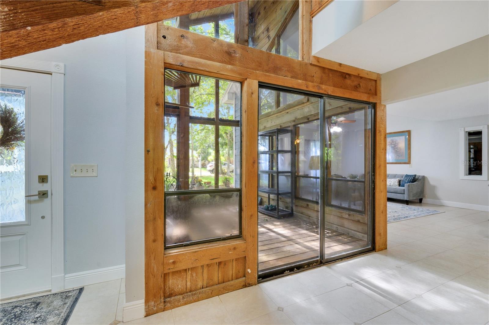 113 MOCKINGBIRD LN