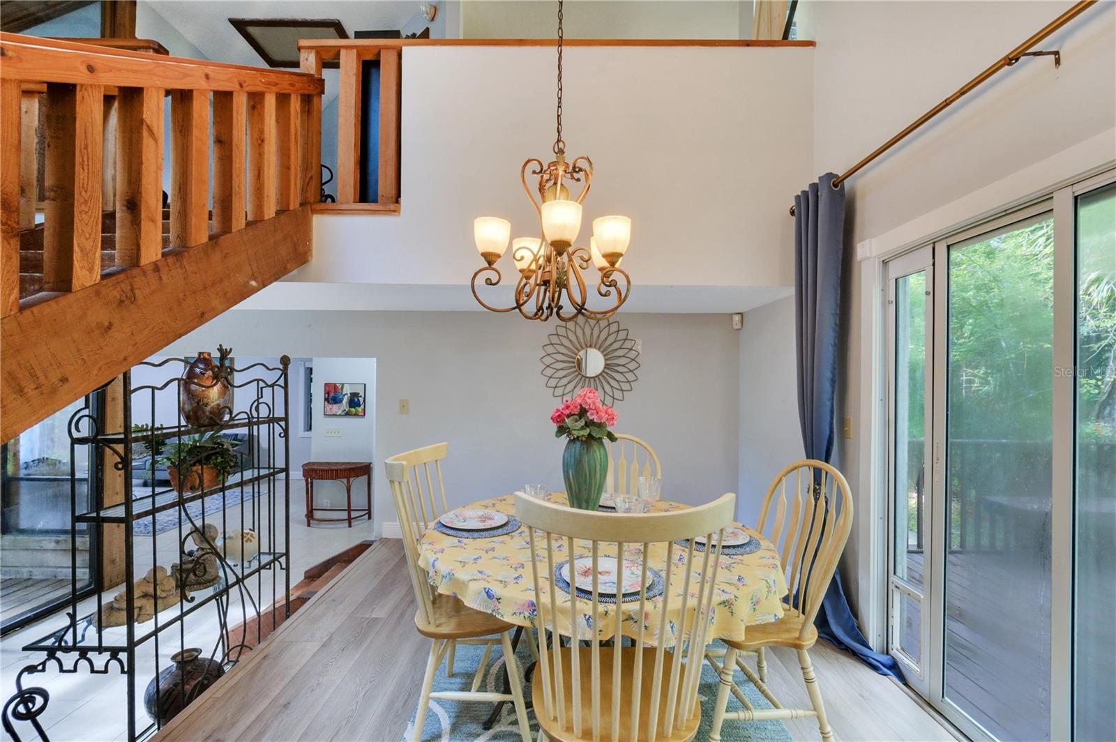 113 MOCKINGBIRD LN