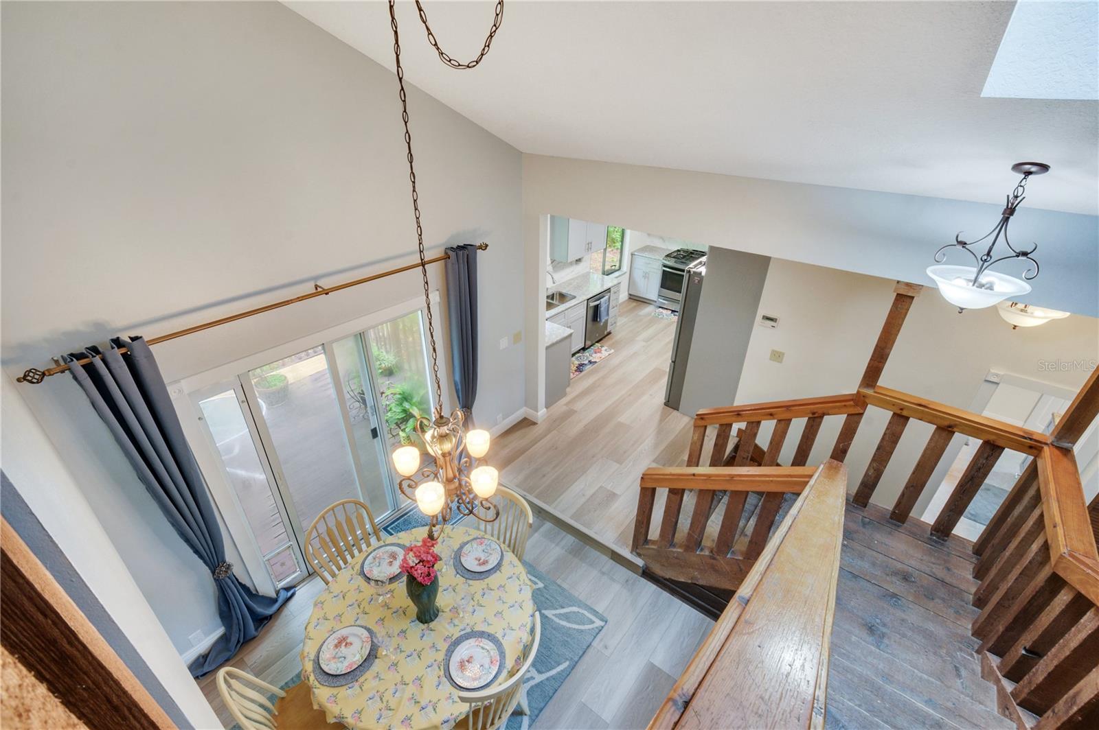 113 MOCKINGBIRD LN