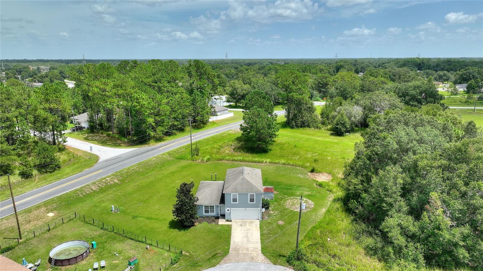 4 DOGWOOD LOOP LN
