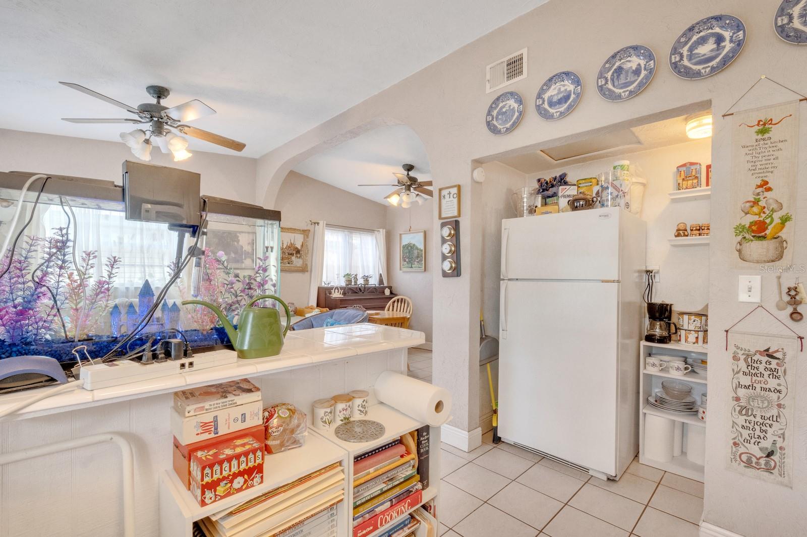 5255 SEMINOLE AVE
