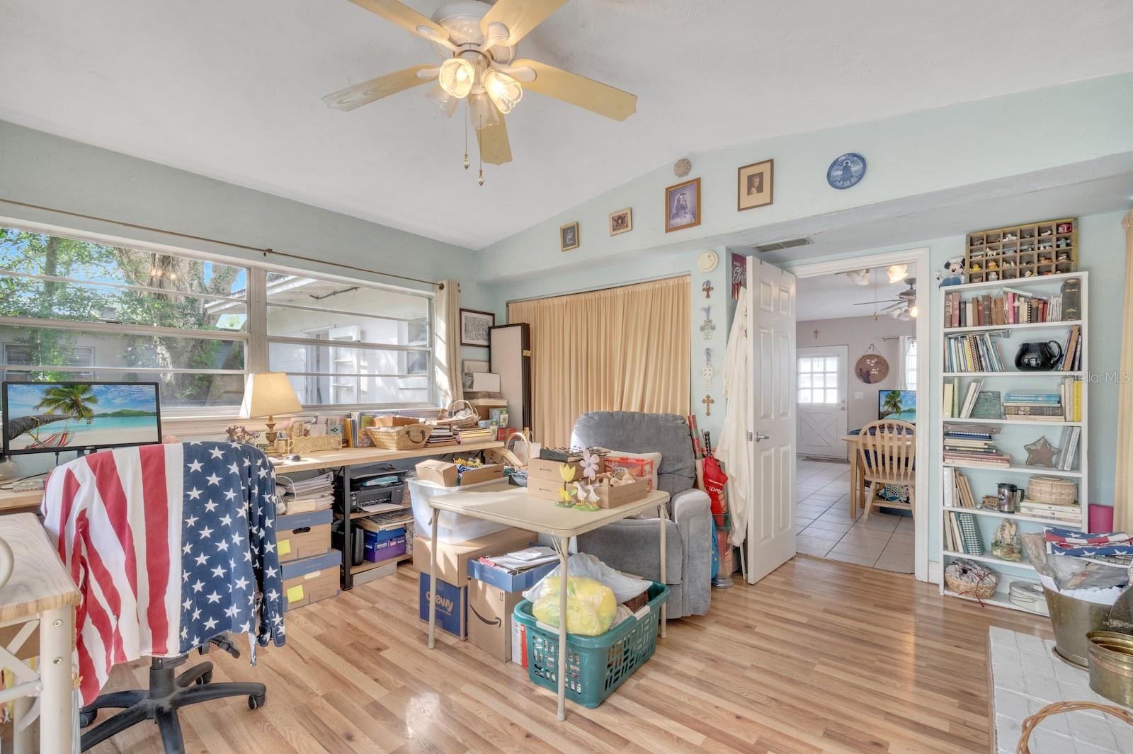 5255 SEMINOLE AVE