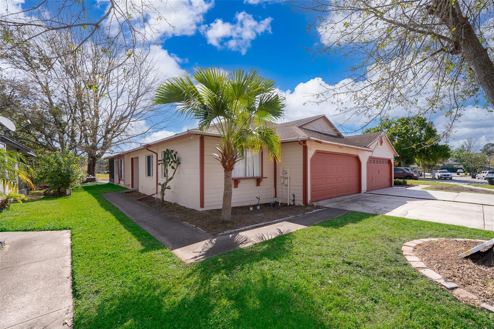 2328 TURPIN DR
