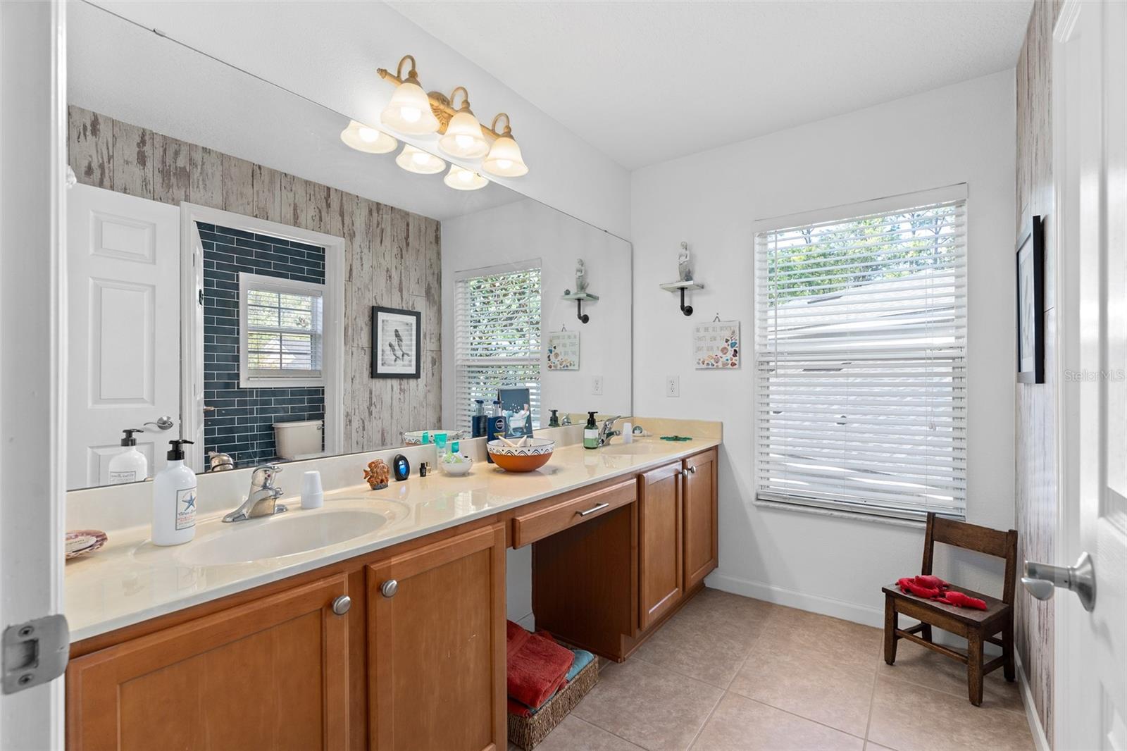 1031 CRANE CREST WAY