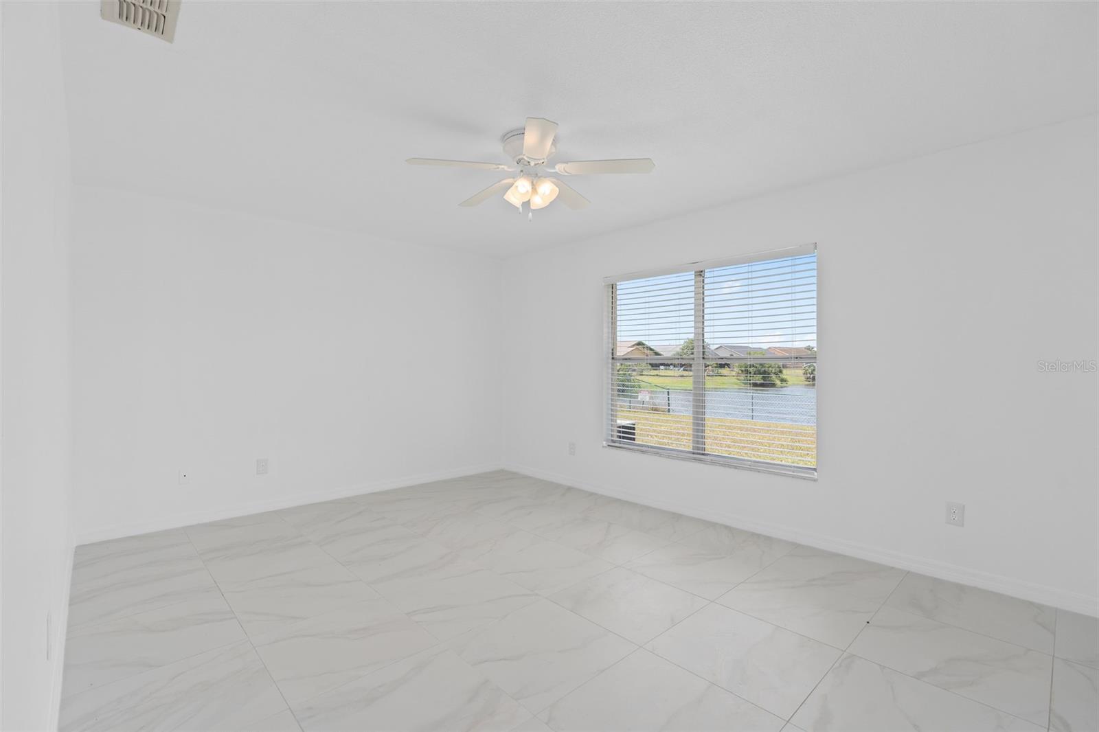 4828 WARRIOR LN