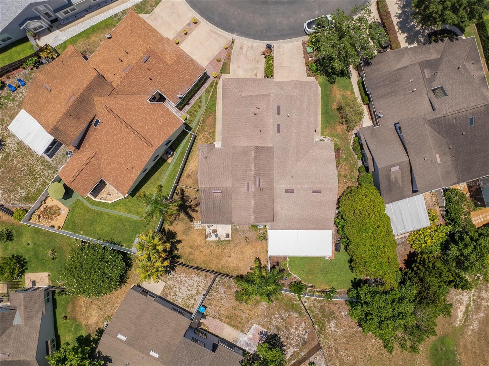 988 NORFOLK CT