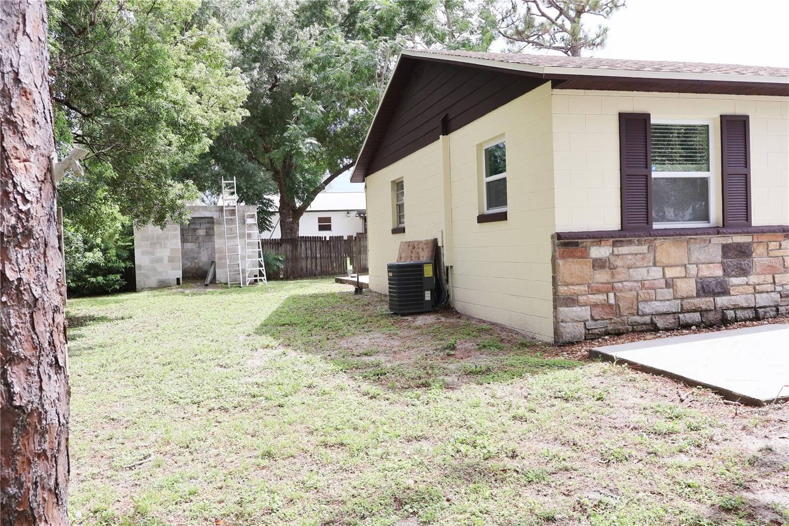 14132 BOWLING GREEN CT