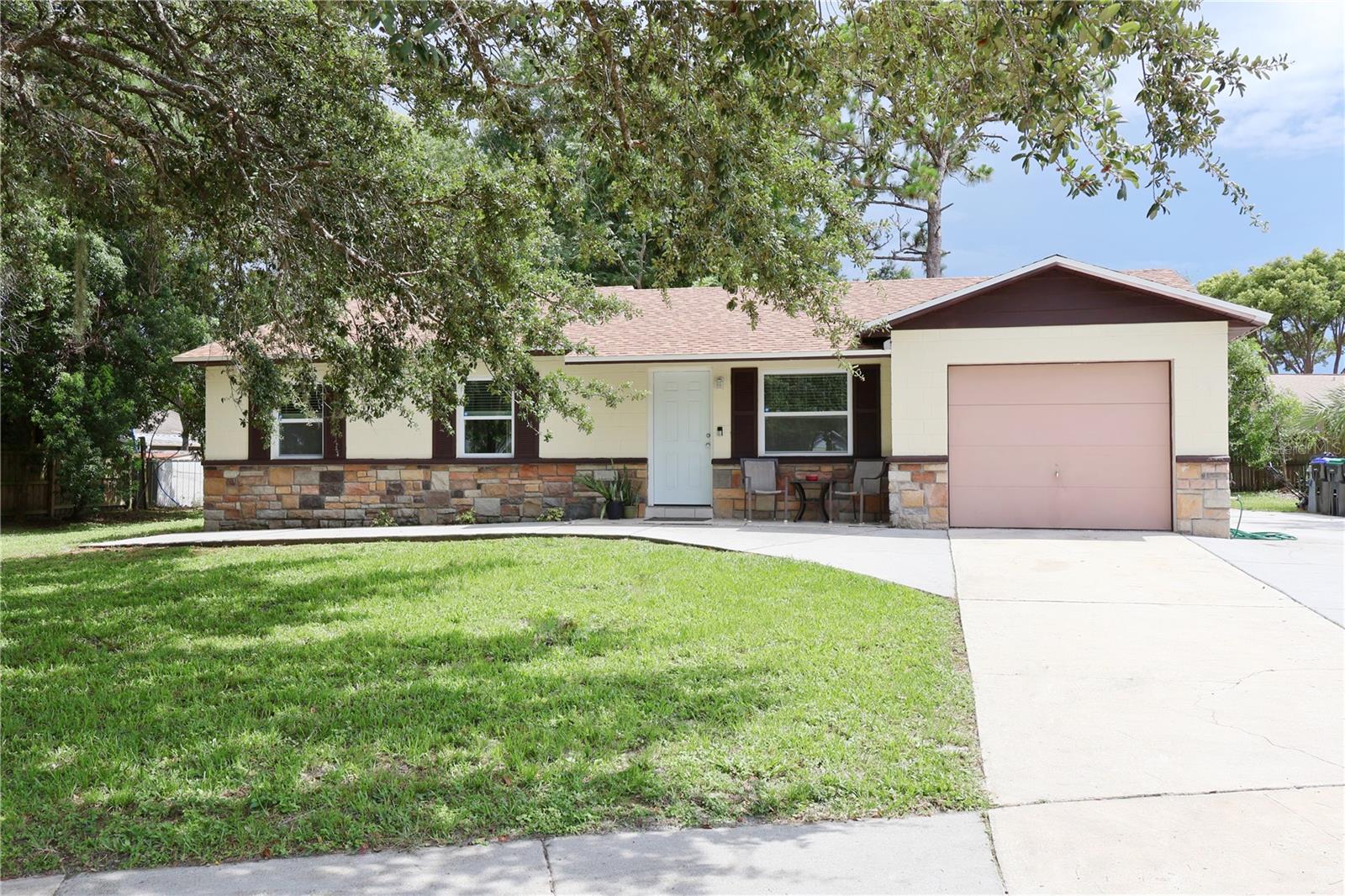 14132 BOWLING GREEN CT