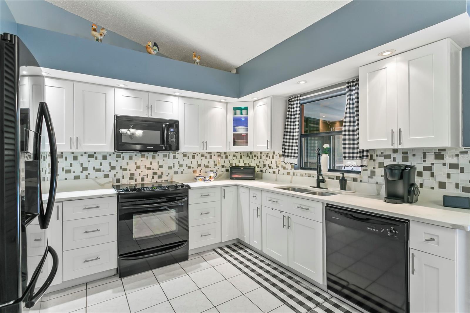 636 KOALA CT