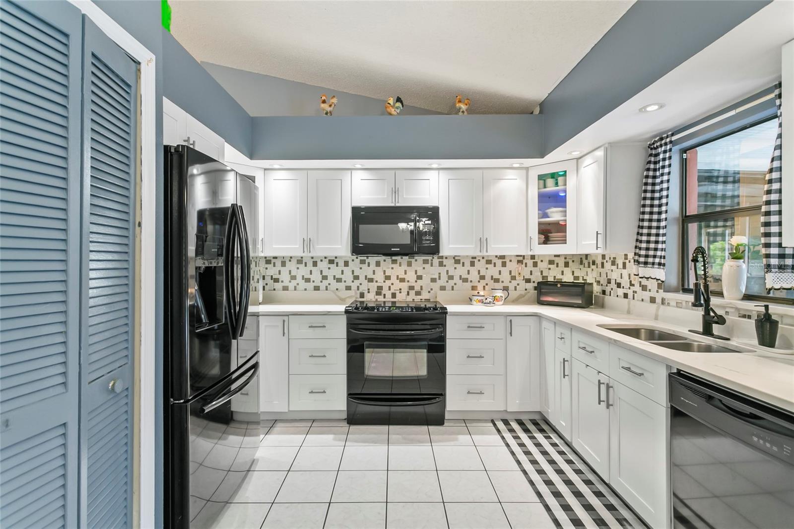 636 KOALA CT