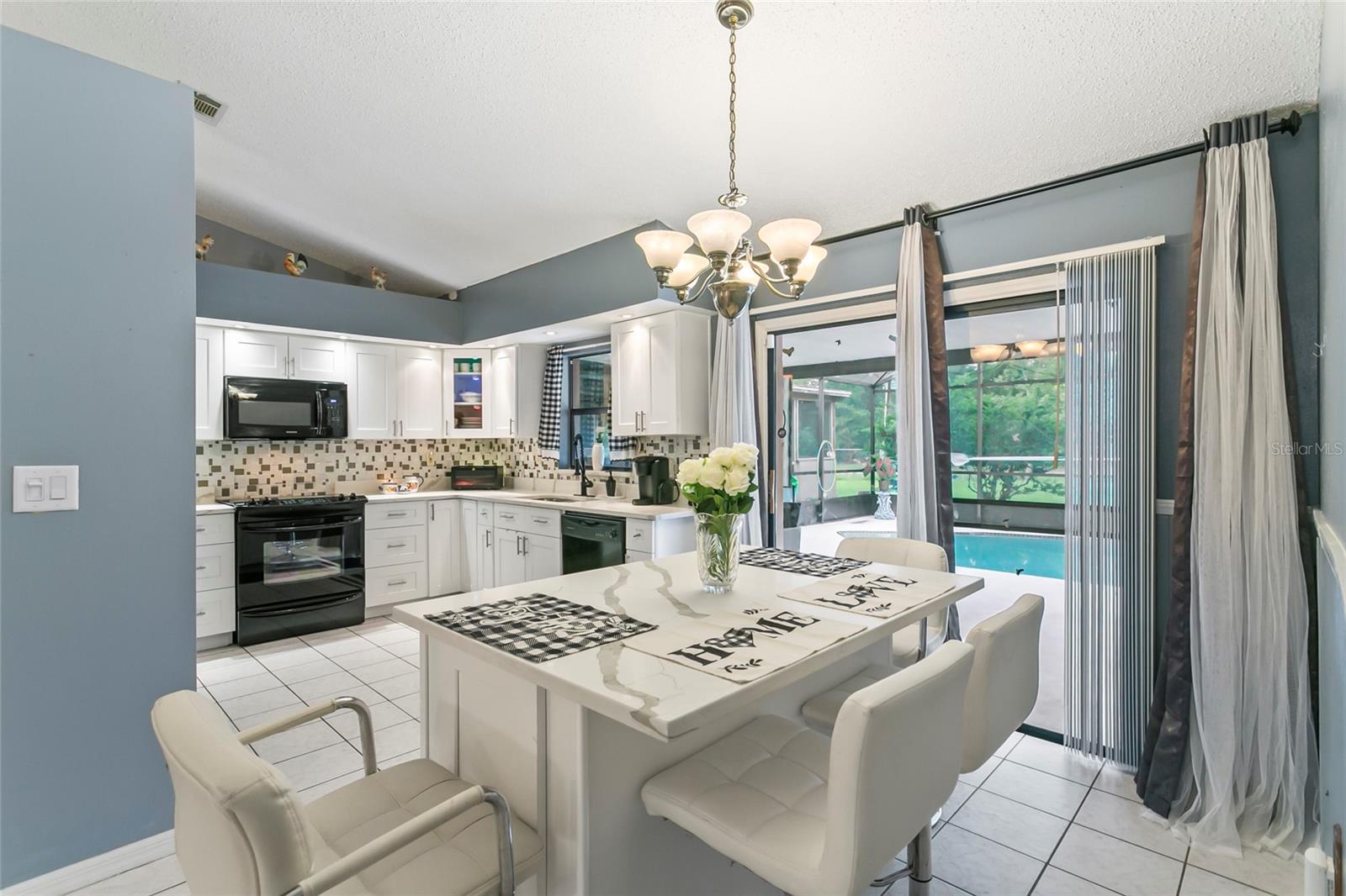 636 KOALA CT