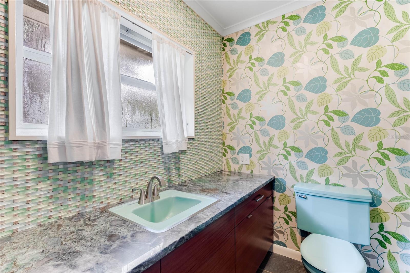 841 MARSHALL LAKE RD