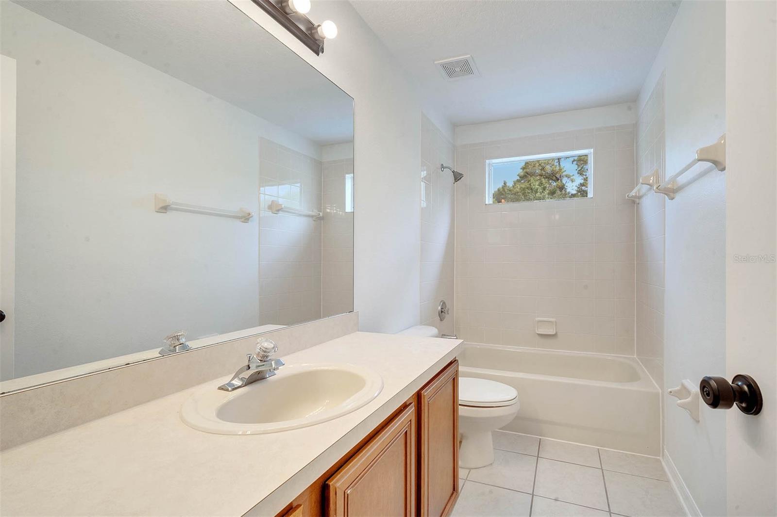 12309 CAPE SOUND CV