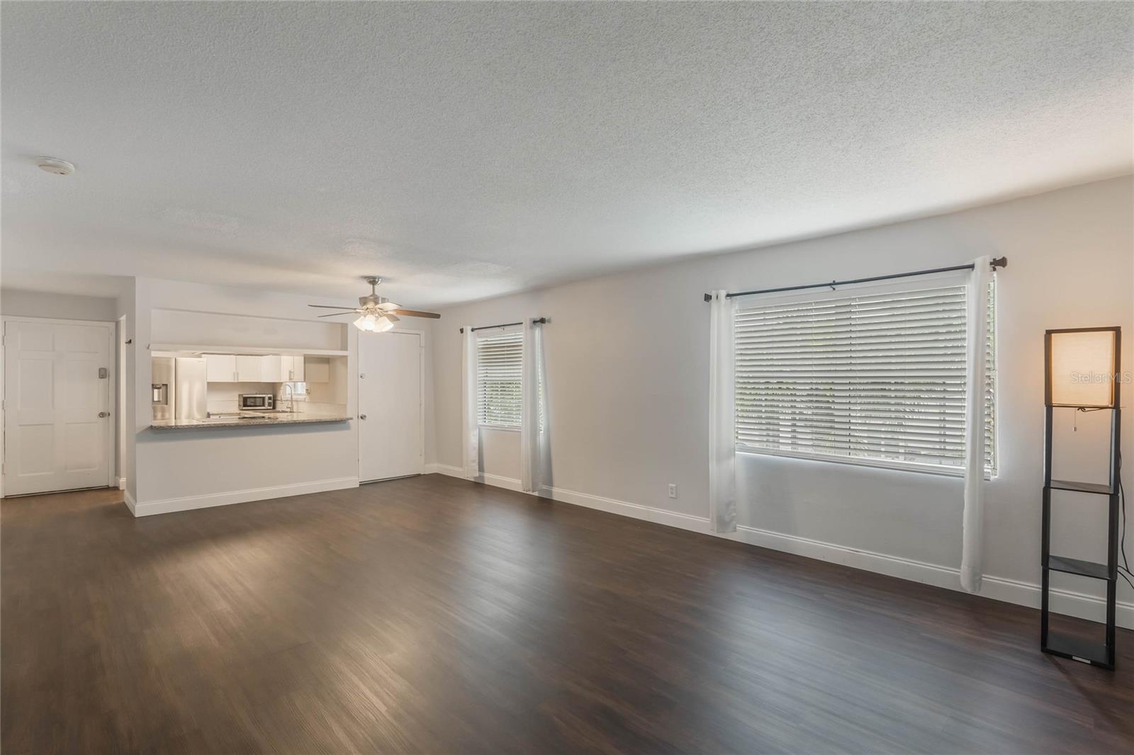 1000 S SEMORAN BLVD #814