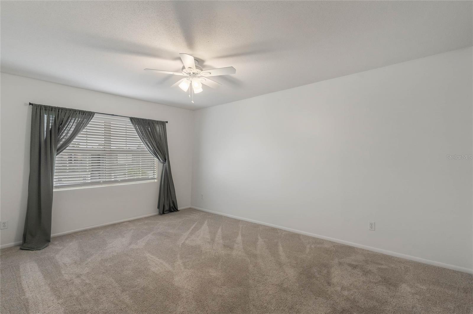 1000 S SEMORAN BLVD #814