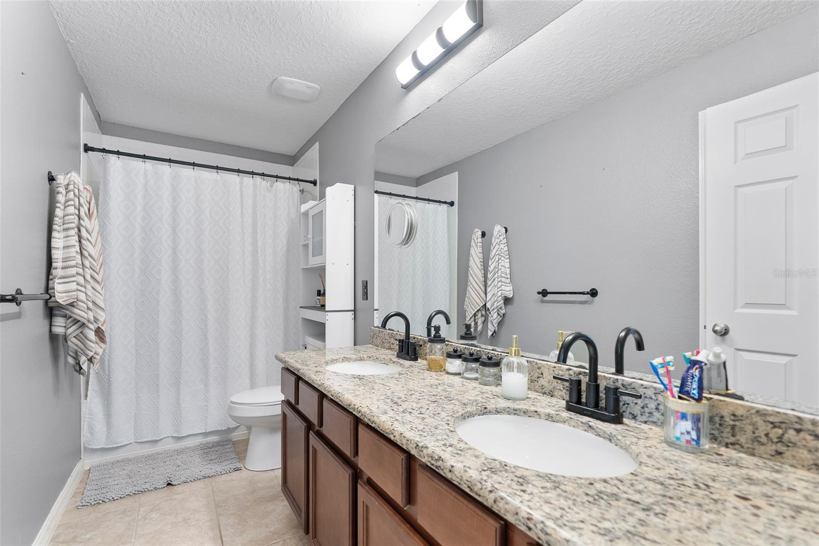 660 EGRET PLACE DR
