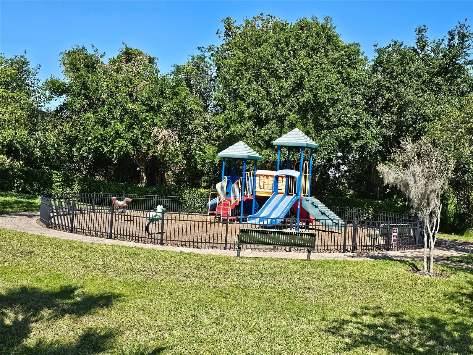 660 EGRET PLACE DR