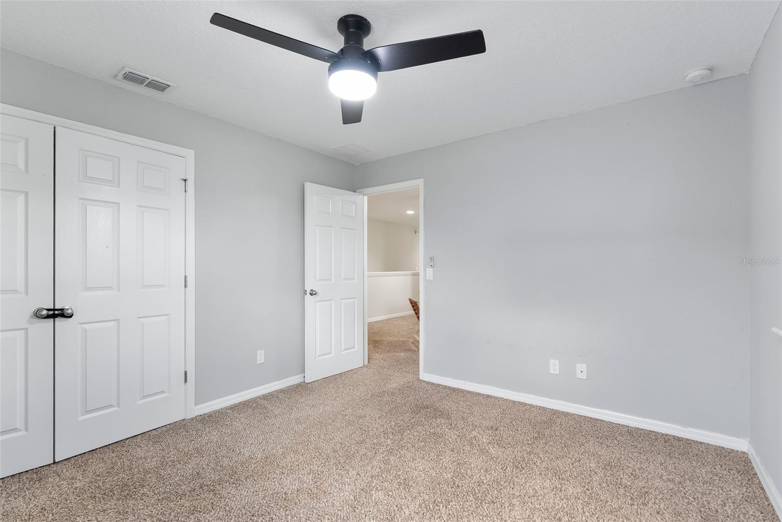 660 EGRET PLACE DR