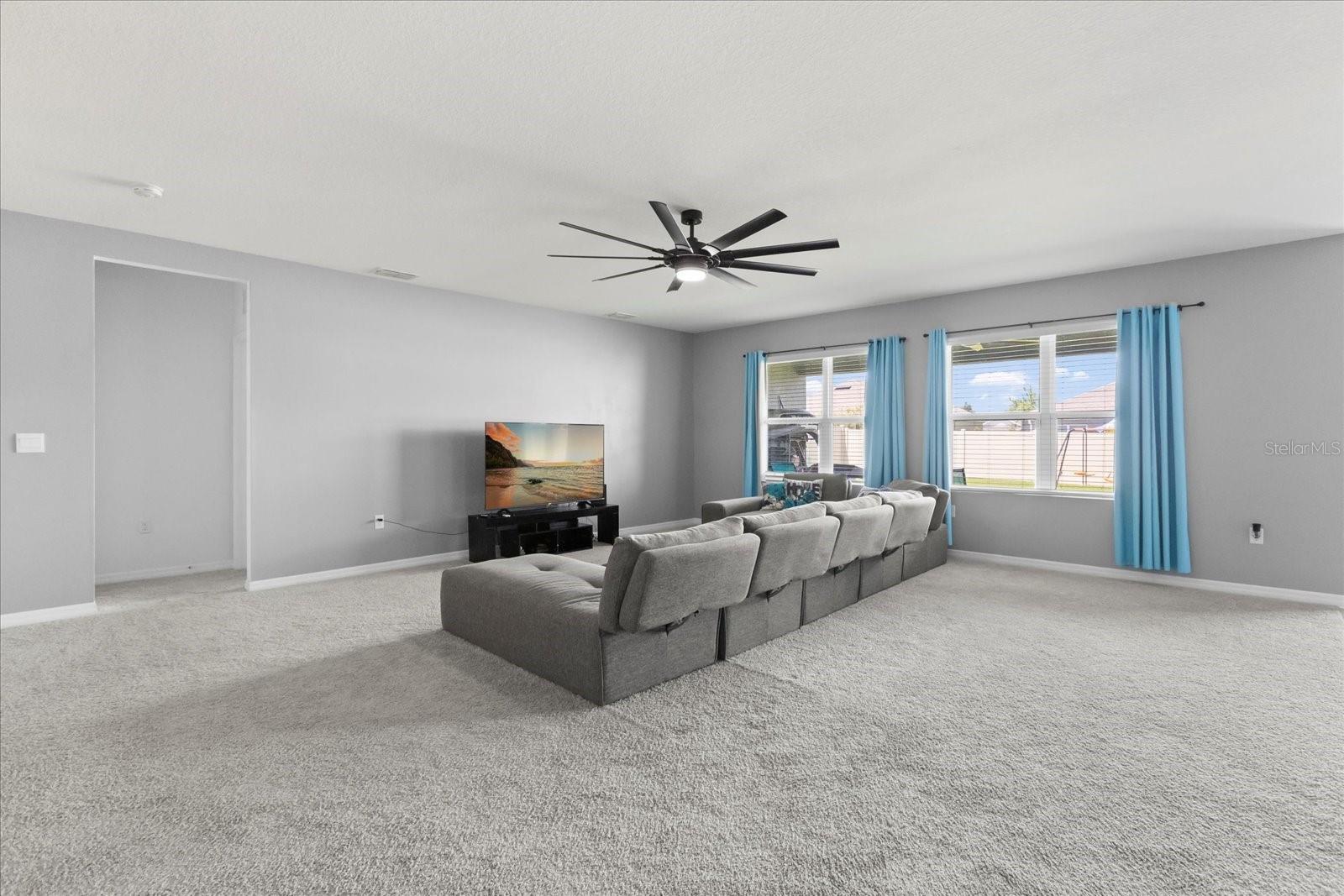 445 AUBURN GROVE PL
