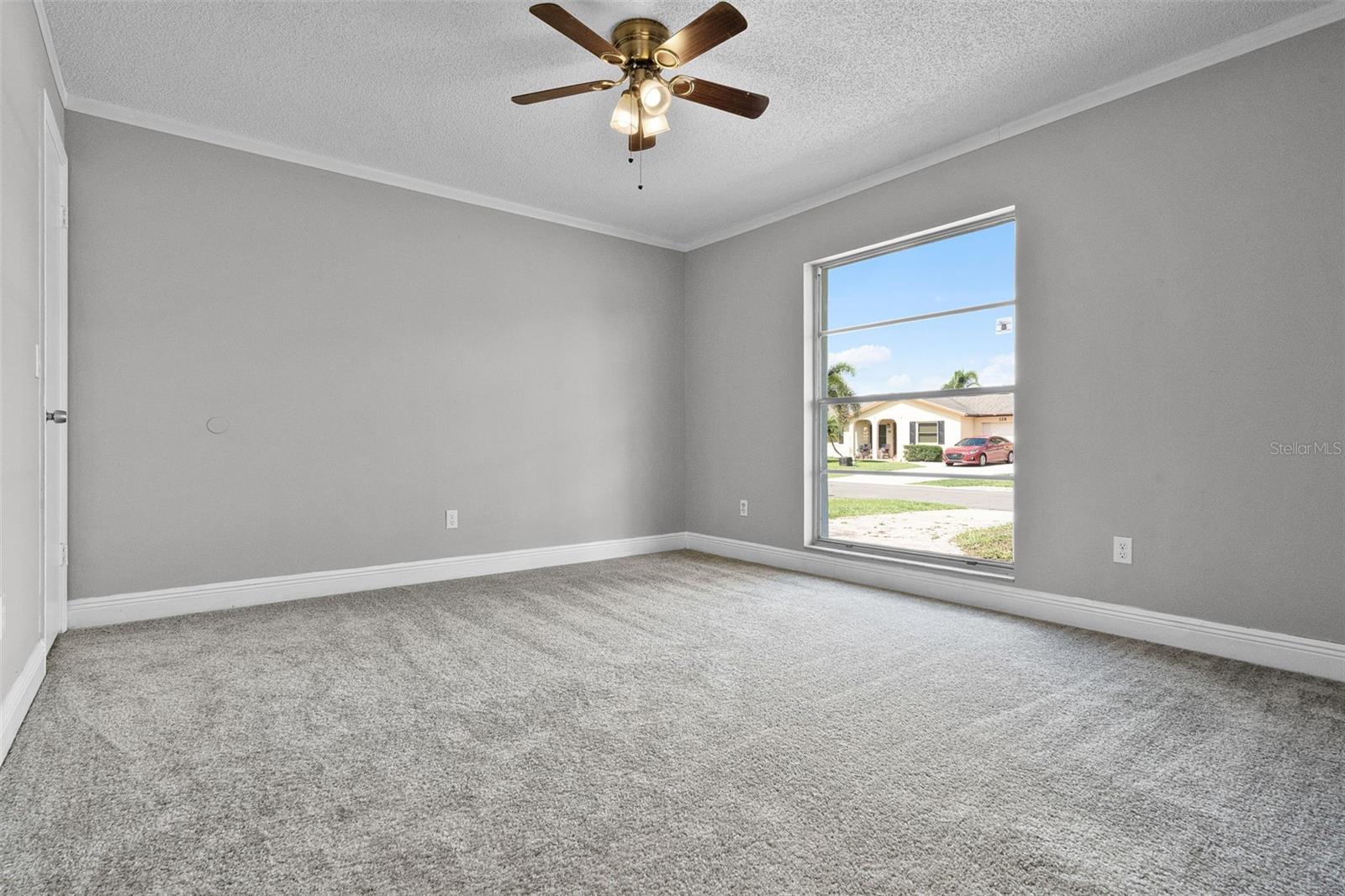 123 TUXPAN LN