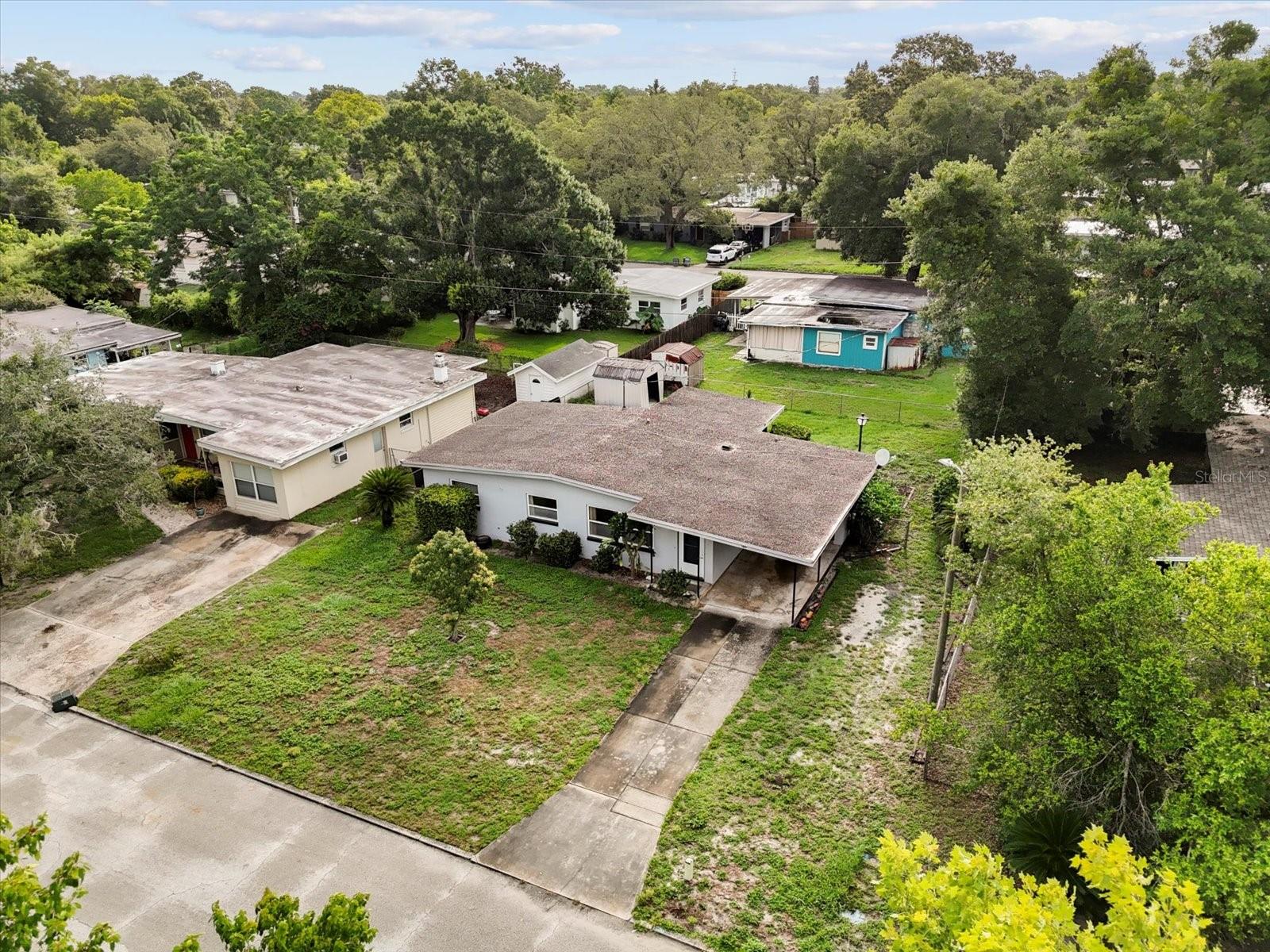 137 W LAUREN CT
