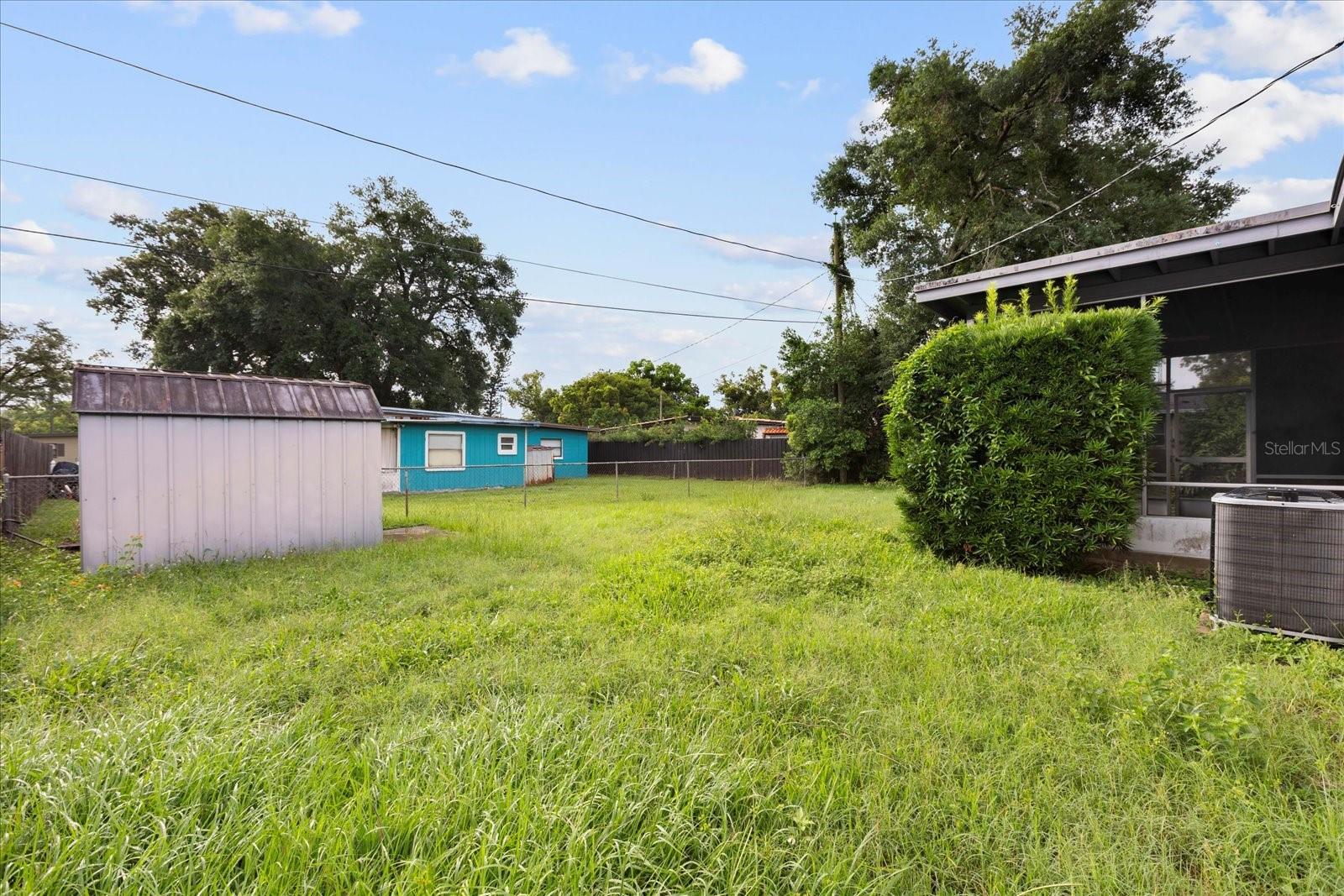 137 W LAUREN CT