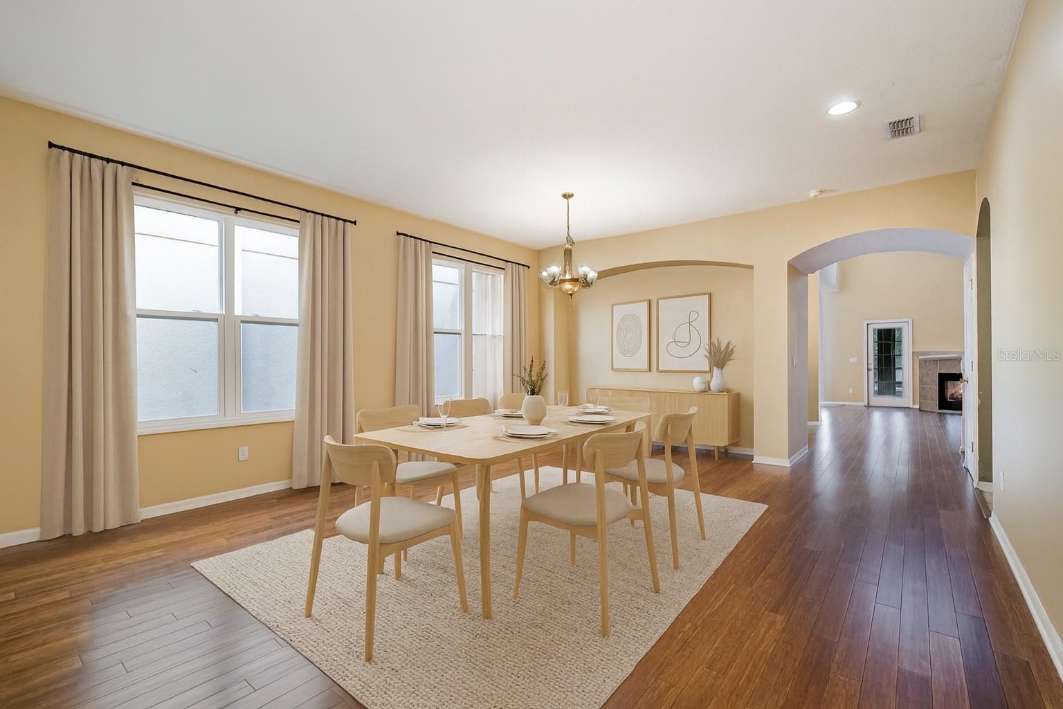 1721 SAFFRON PLUM LN