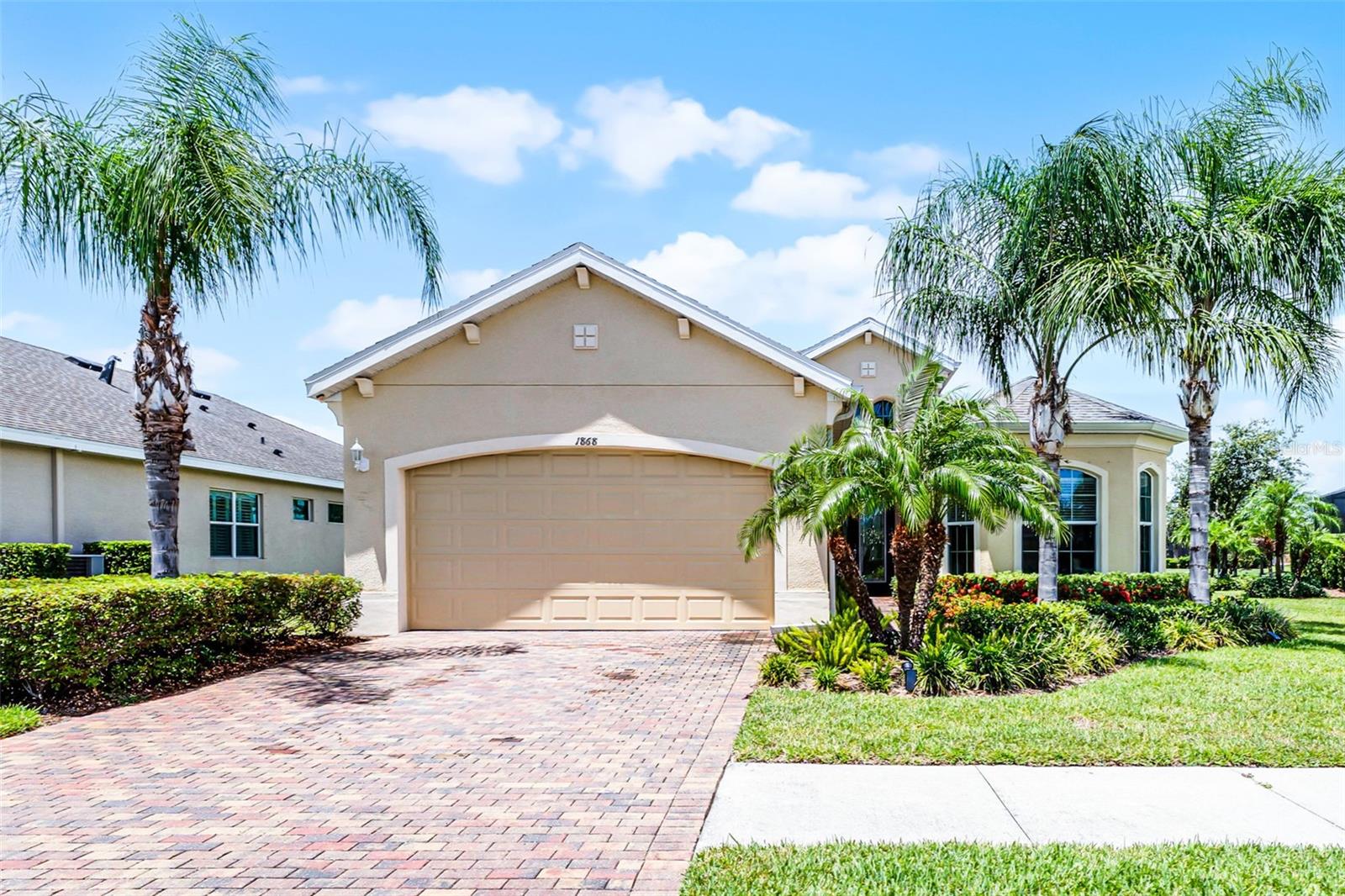 1868 PACIFIC DUNES DR