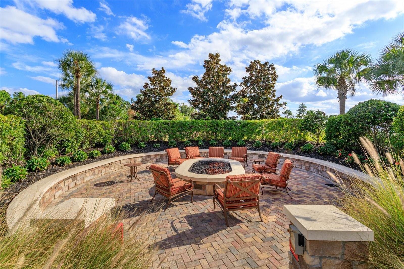 2376 TIMBERHILL CT