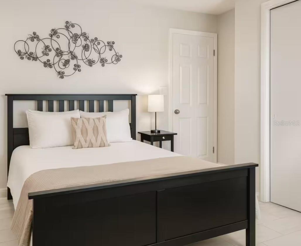 3275 SMOKE SIGNAL CIR