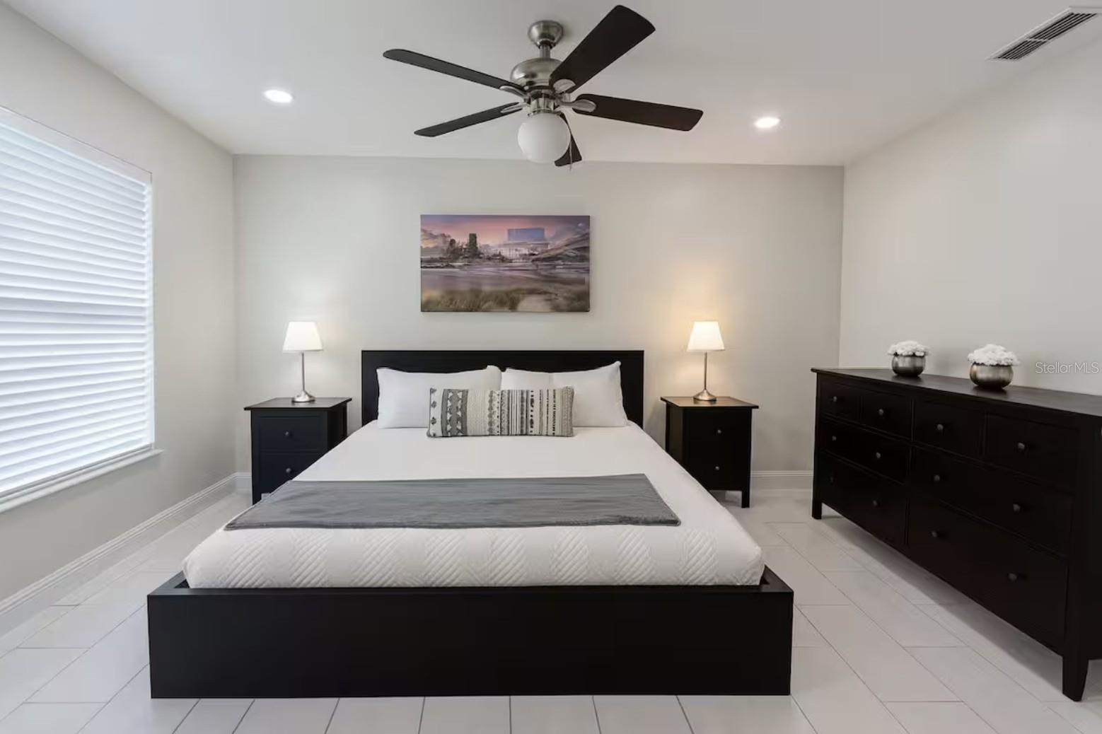 3275 SMOKE SIGNAL CIR