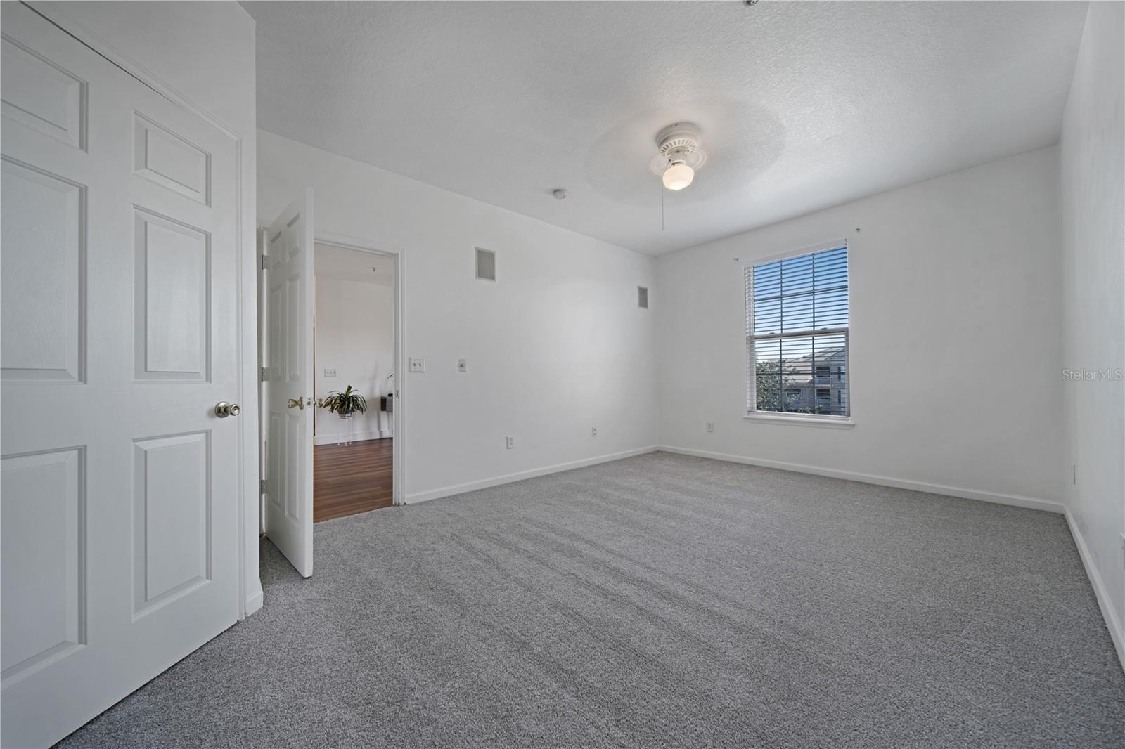 14205 FALLS CHURCH DR #2005