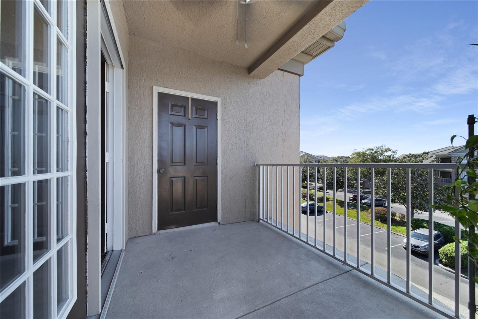 14205 FALLS CHURCH DR #2005