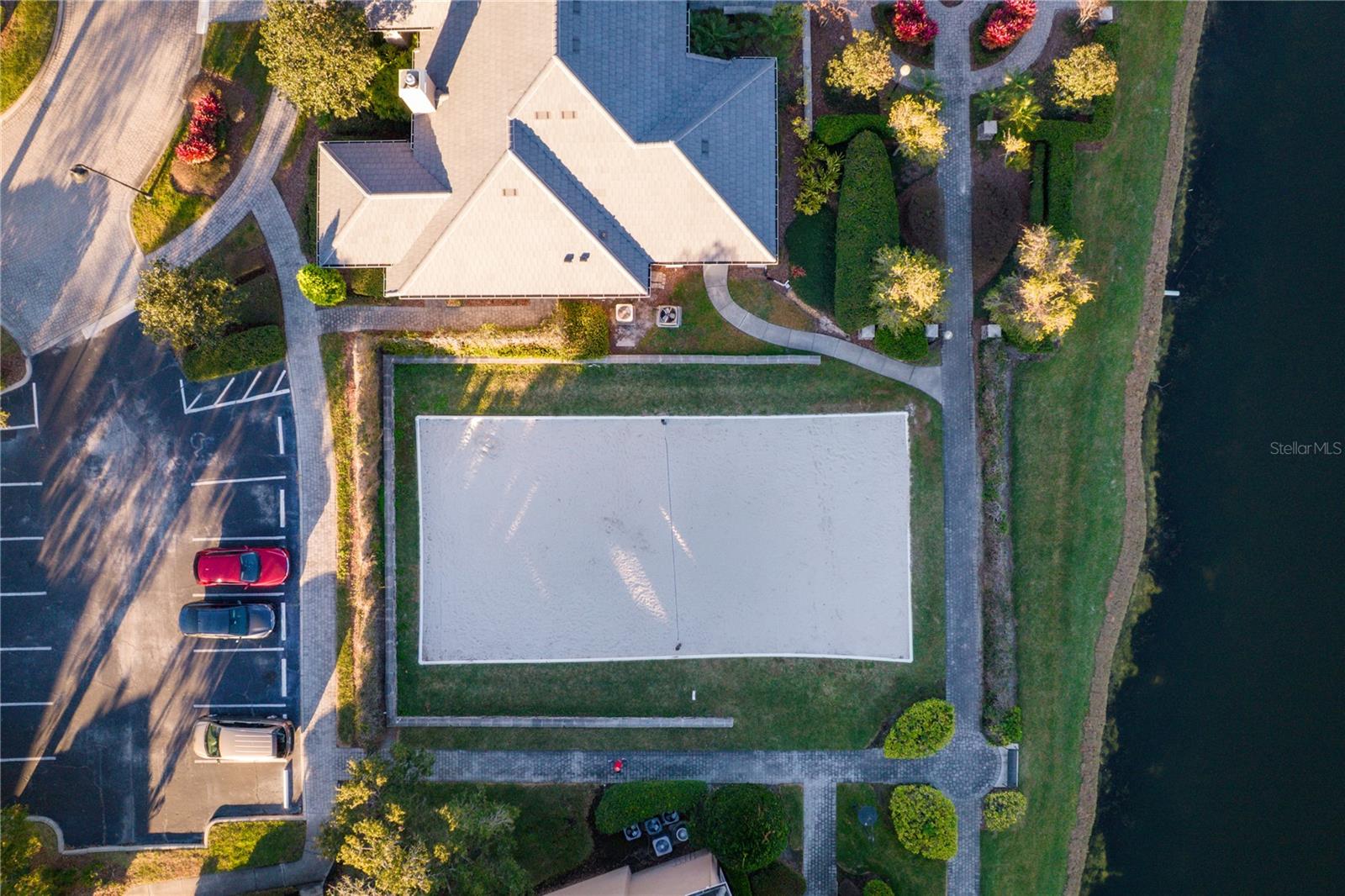 14205 FALLS CHURCH DR #2005