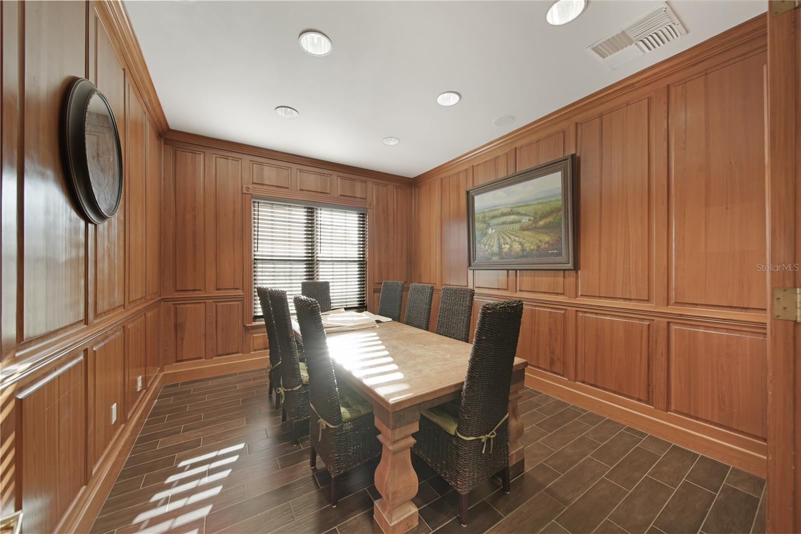 14205 FALLS CHURCH DR #2005