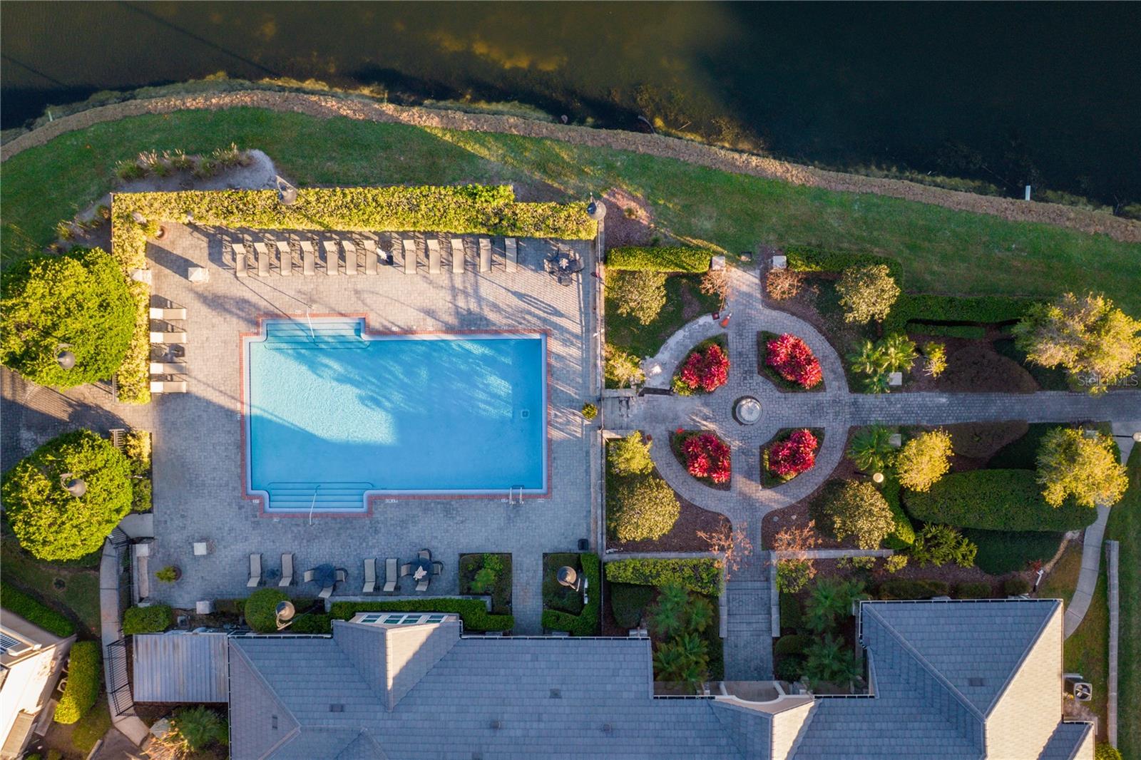 14205 FALLS CHURCH DR #2005