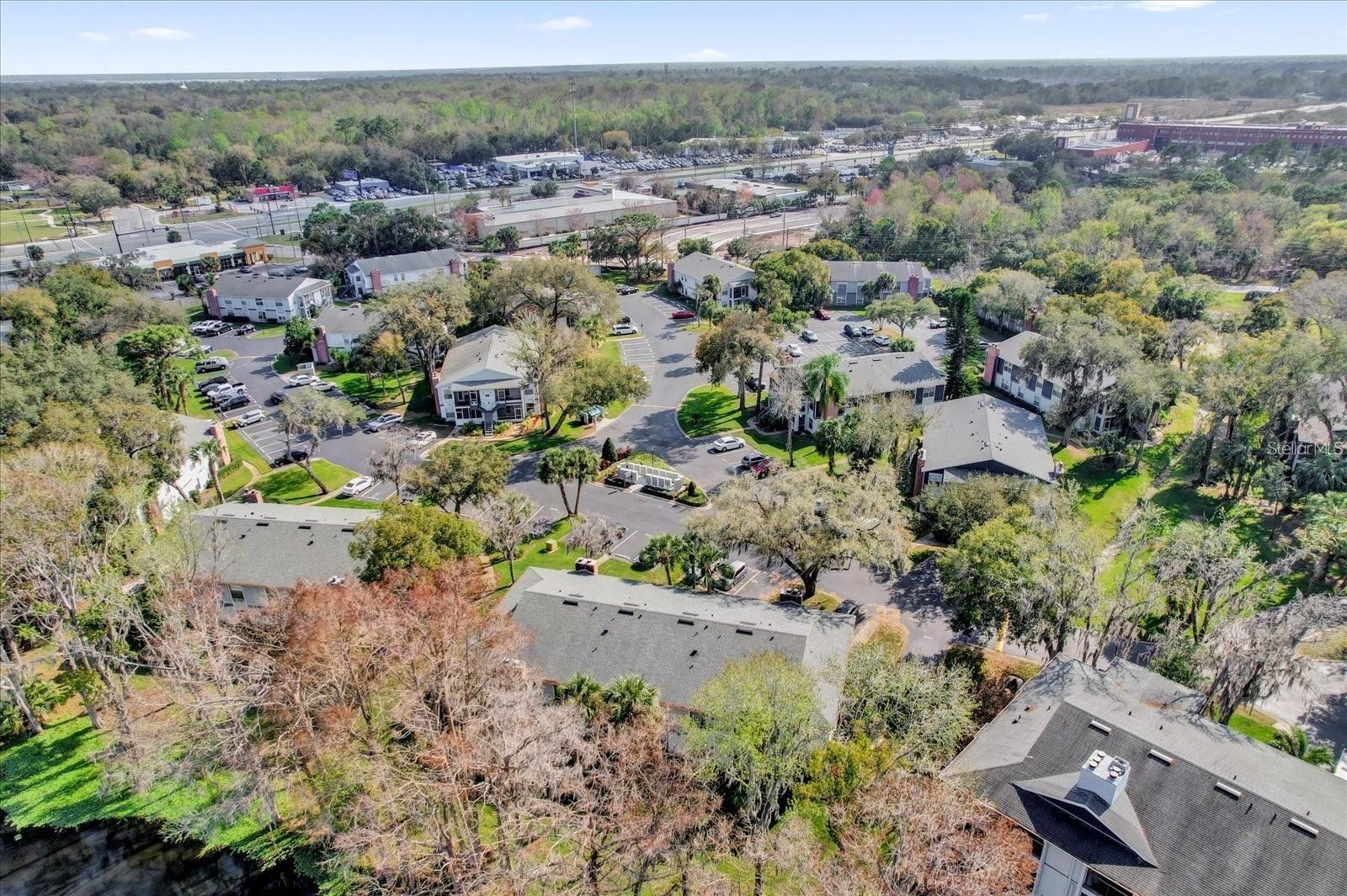 705 NORTHLAKE DR #705