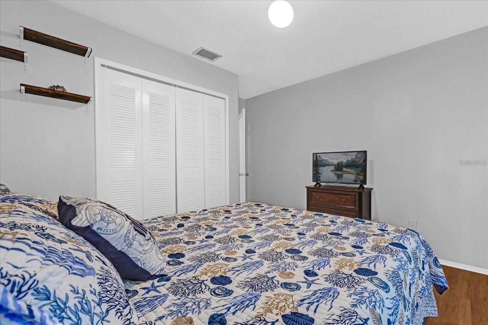 705 NORTHLAKE DR #705