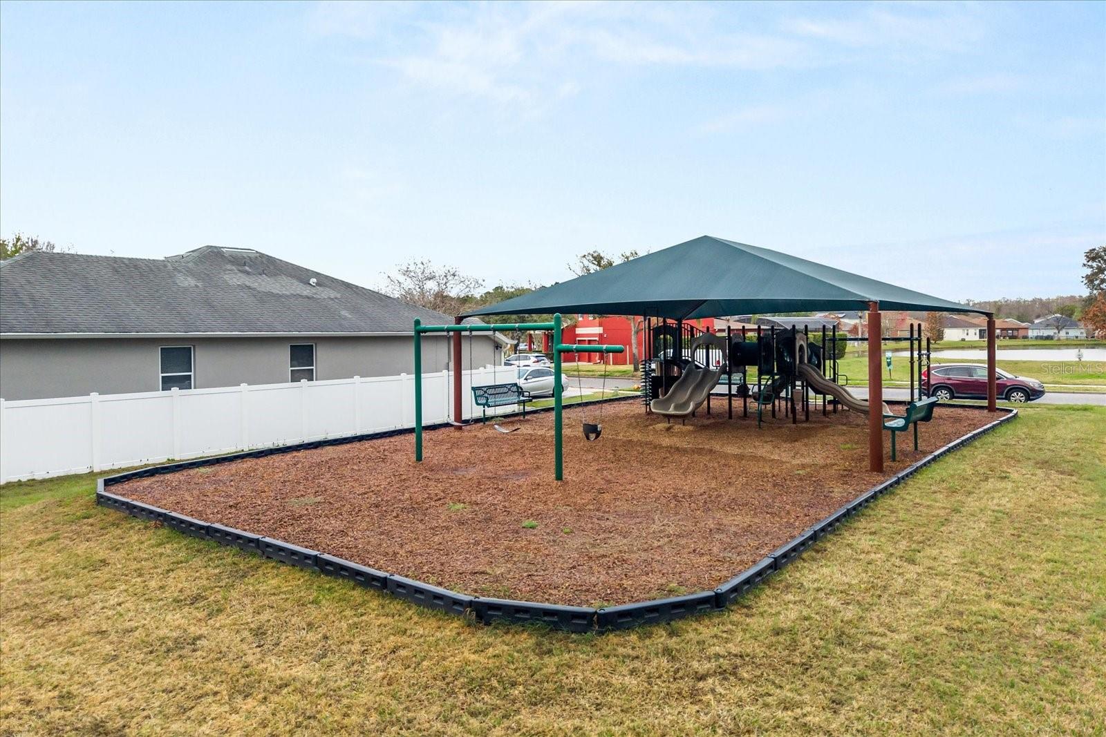 10518 EASTPARK WOODS DR