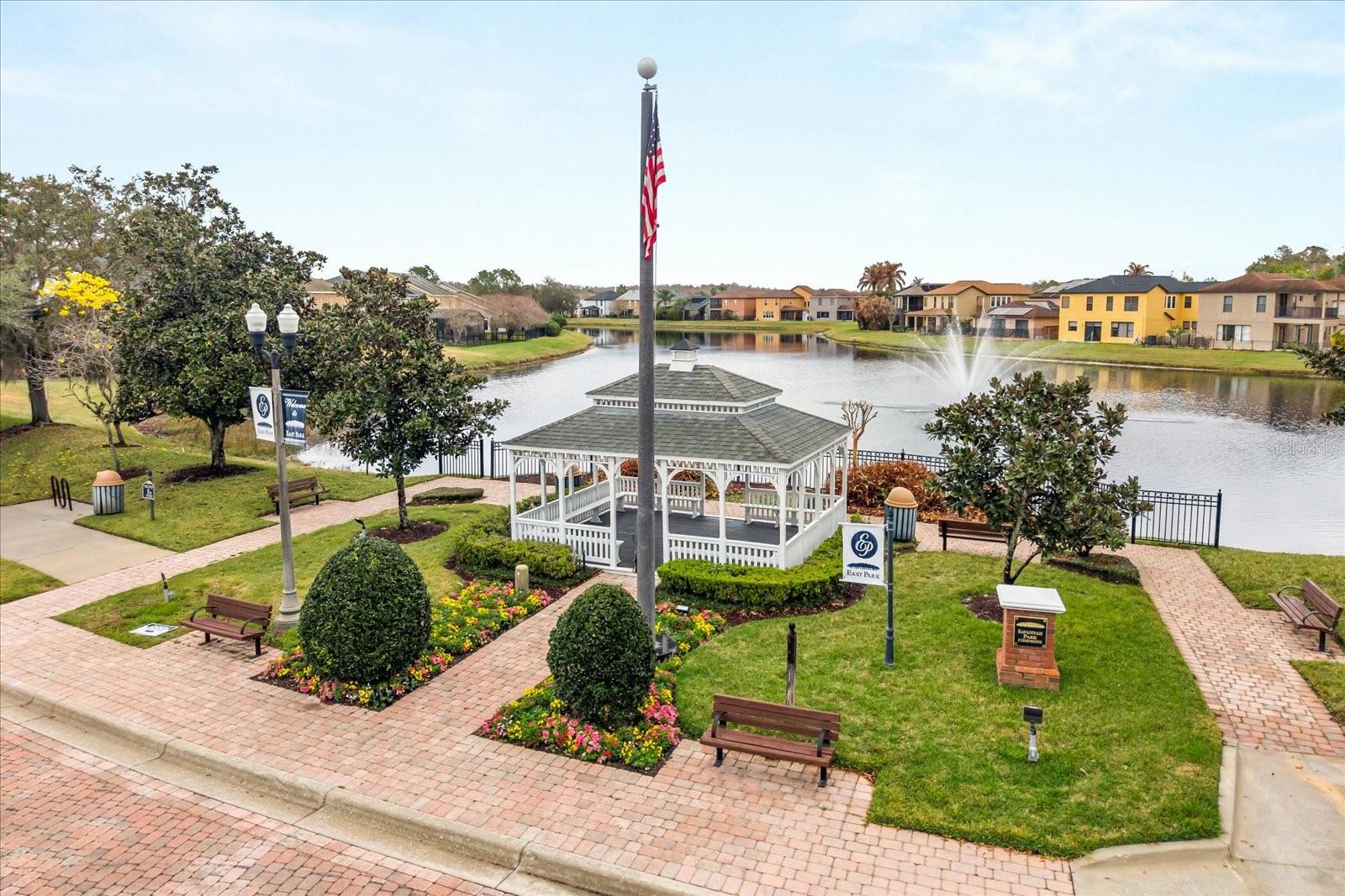 10518 EASTPARK WOODS DR