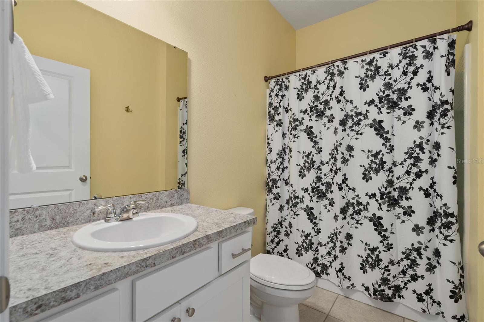 2336 LITCHFIELD LOOP