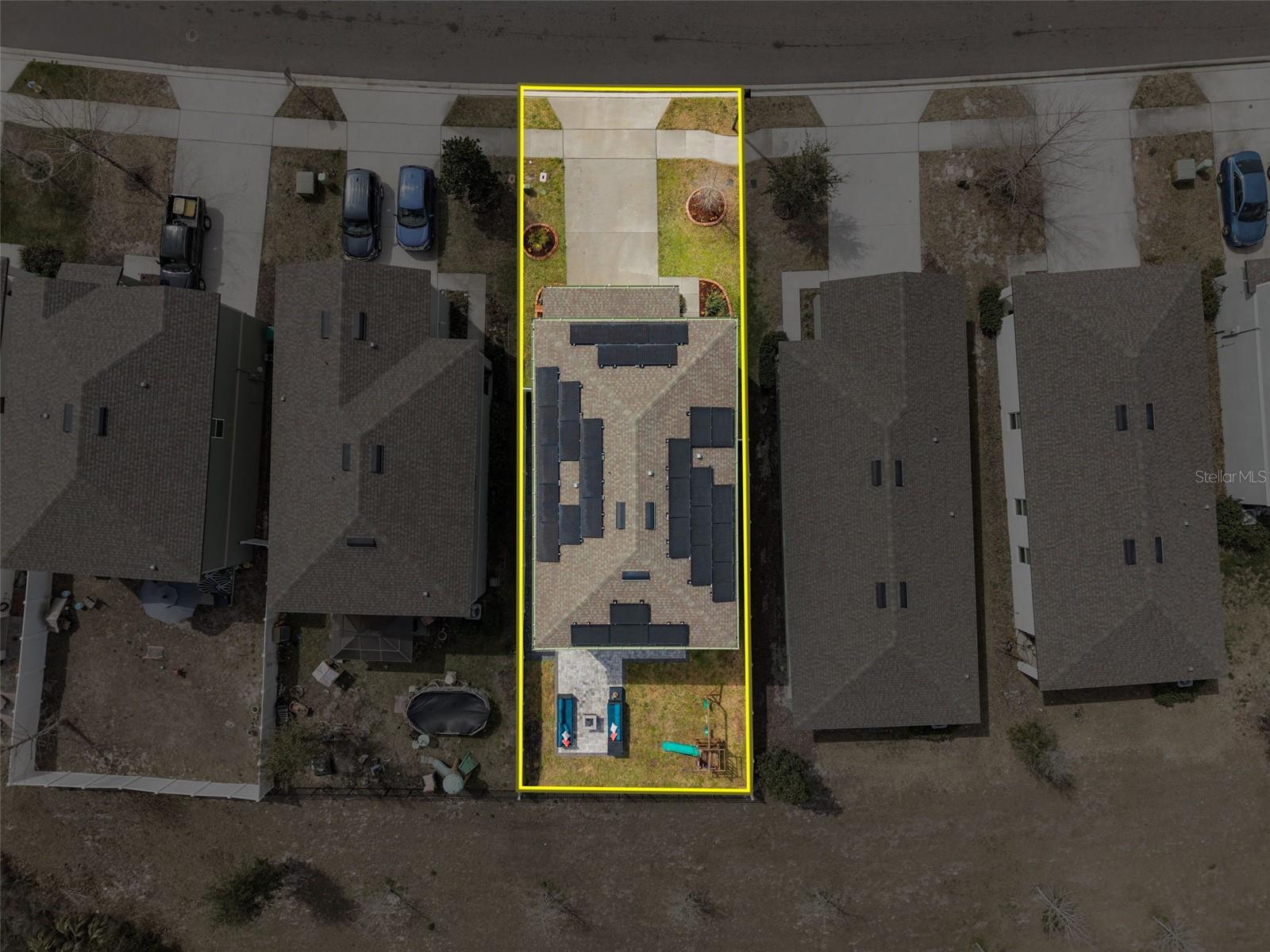 2336 LITCHFIELD LOOP