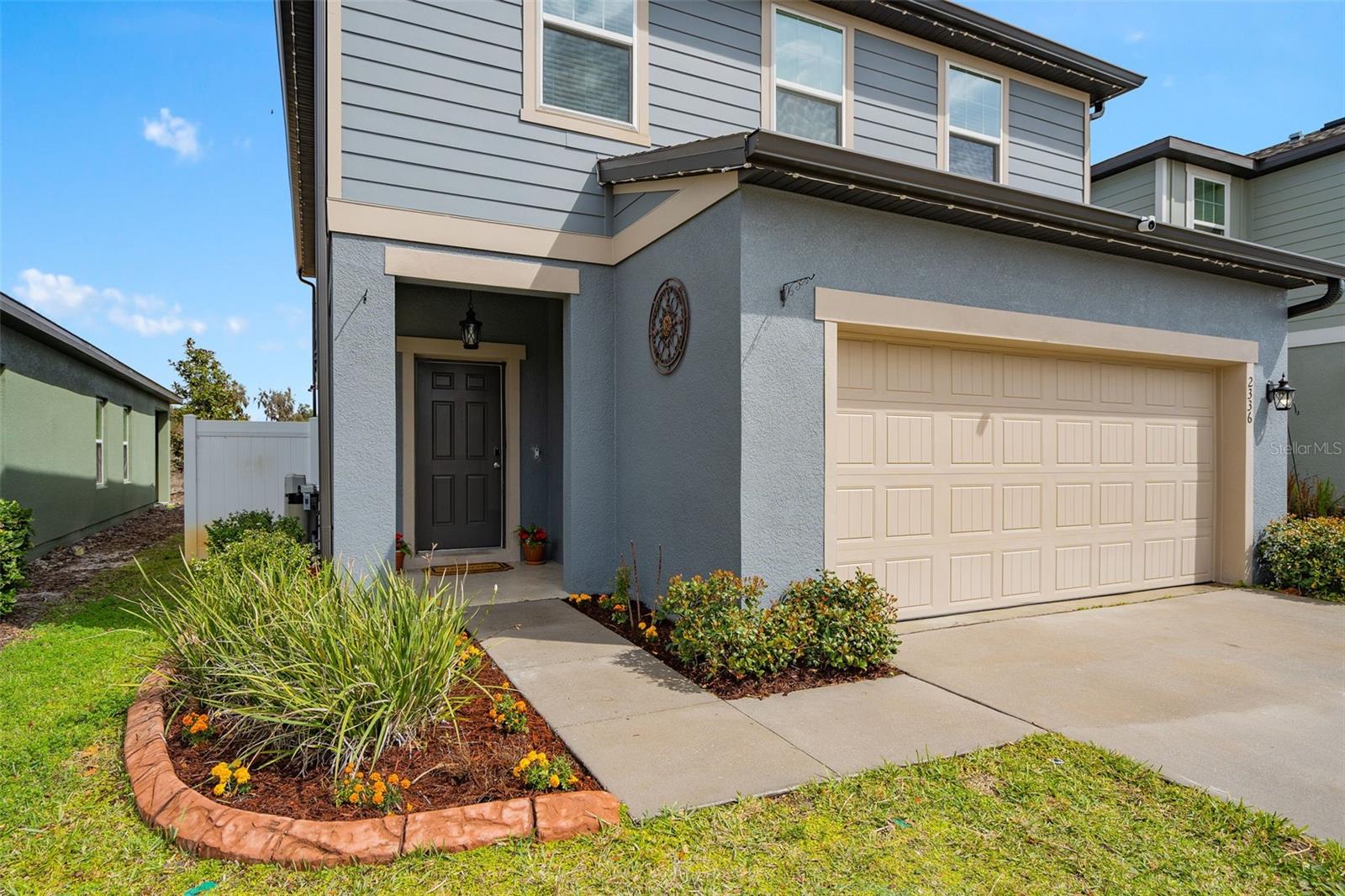 2336 LITCHFIELD LOOP