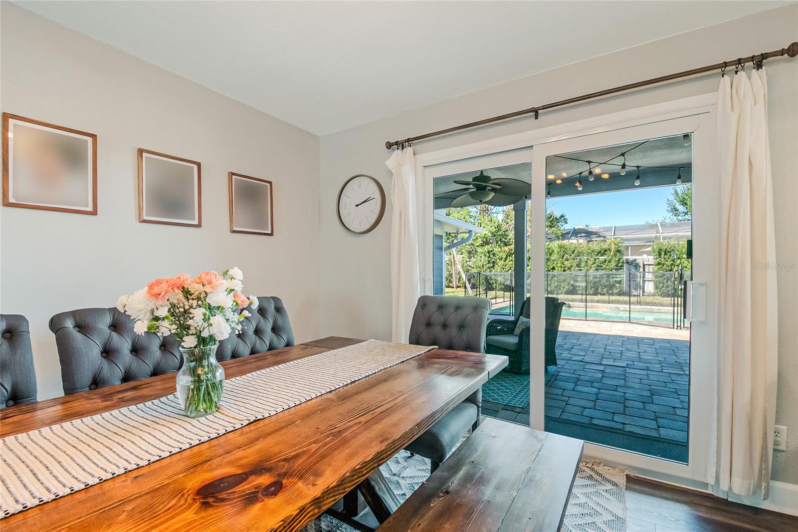 123 E CUMBERLAND CIR