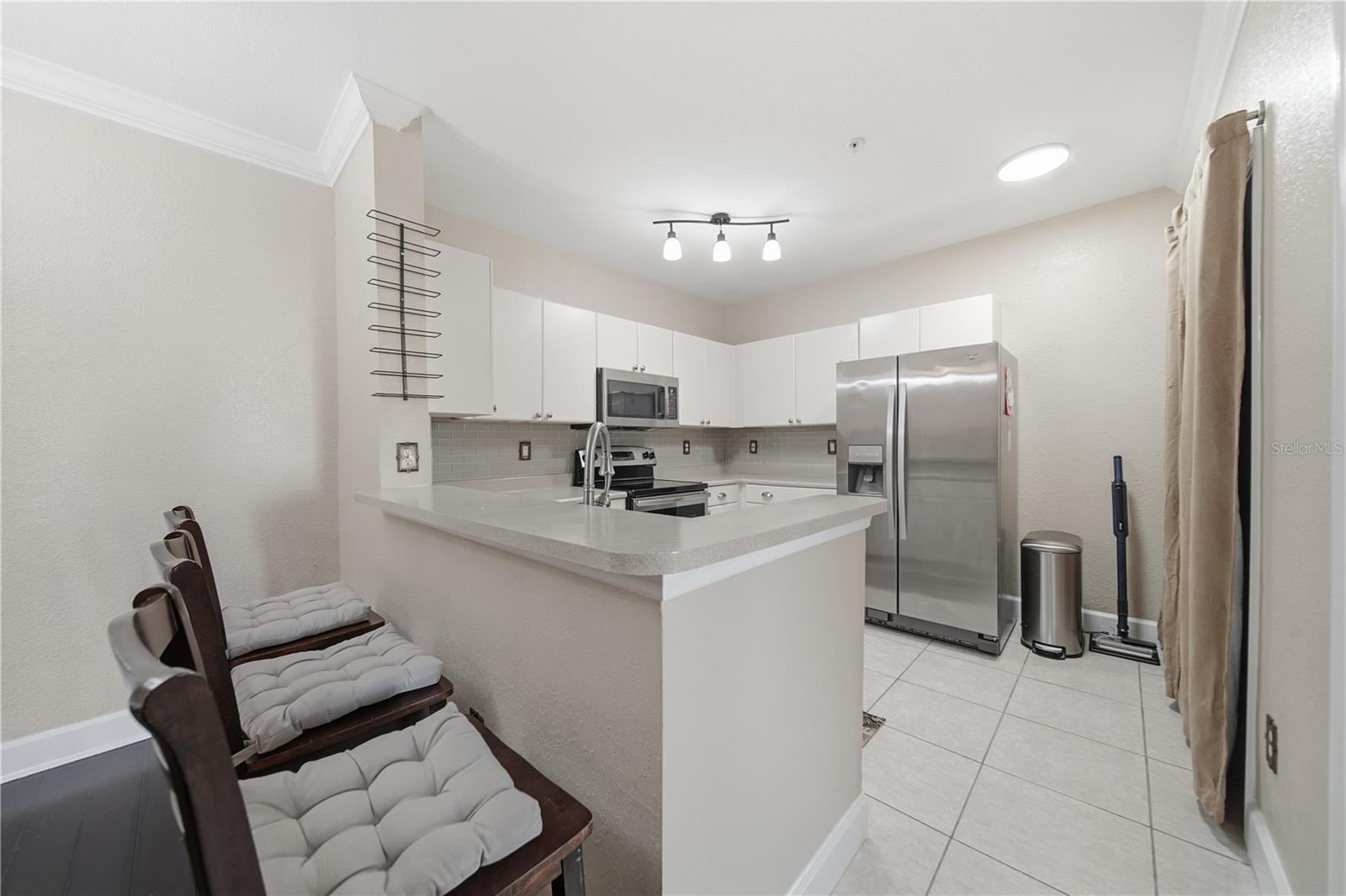 204 E SOUTH ST #6052