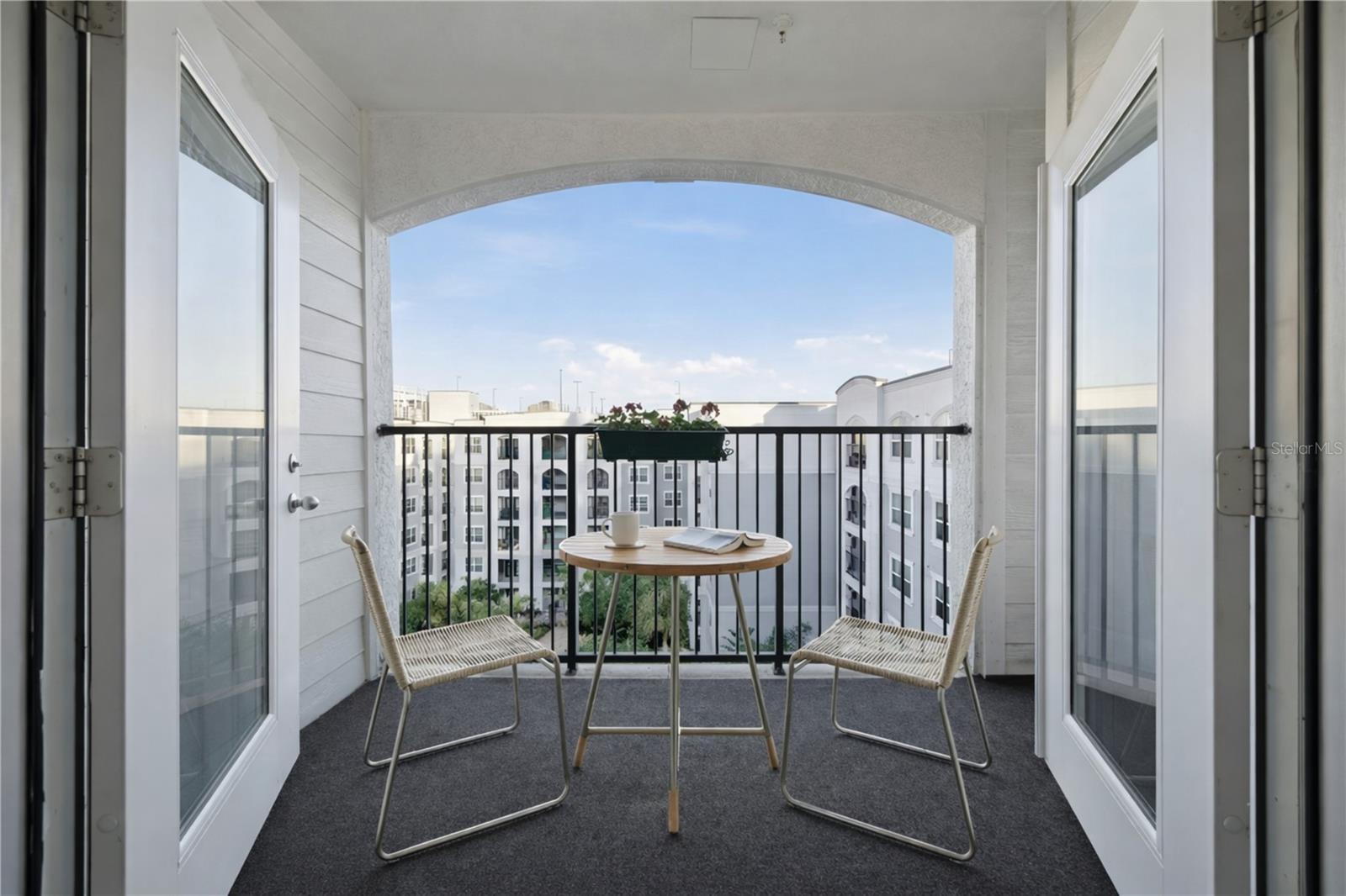 204 E SOUTH ST #6052