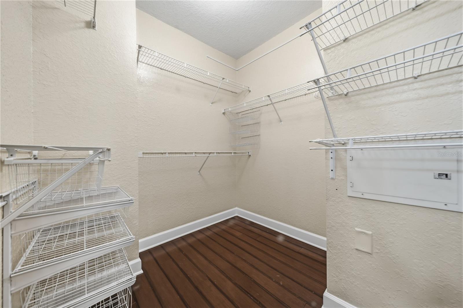 204 E SOUTH ST #6052