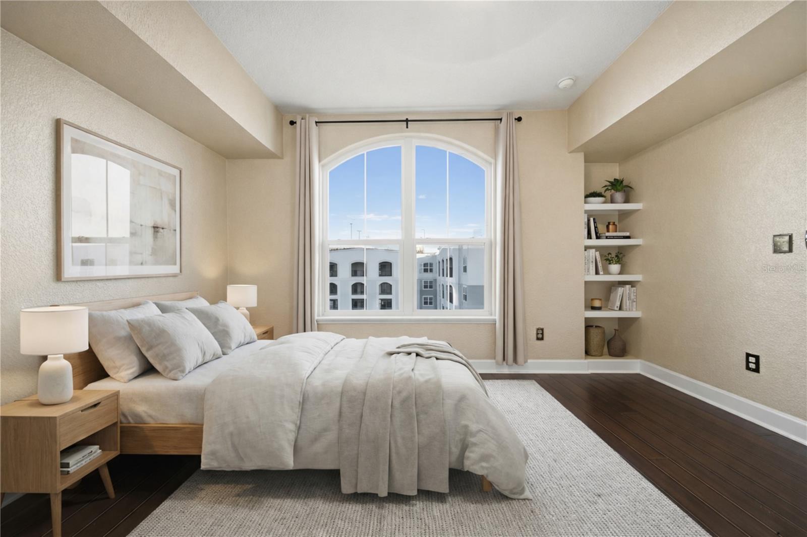 204 E SOUTH ST #6052