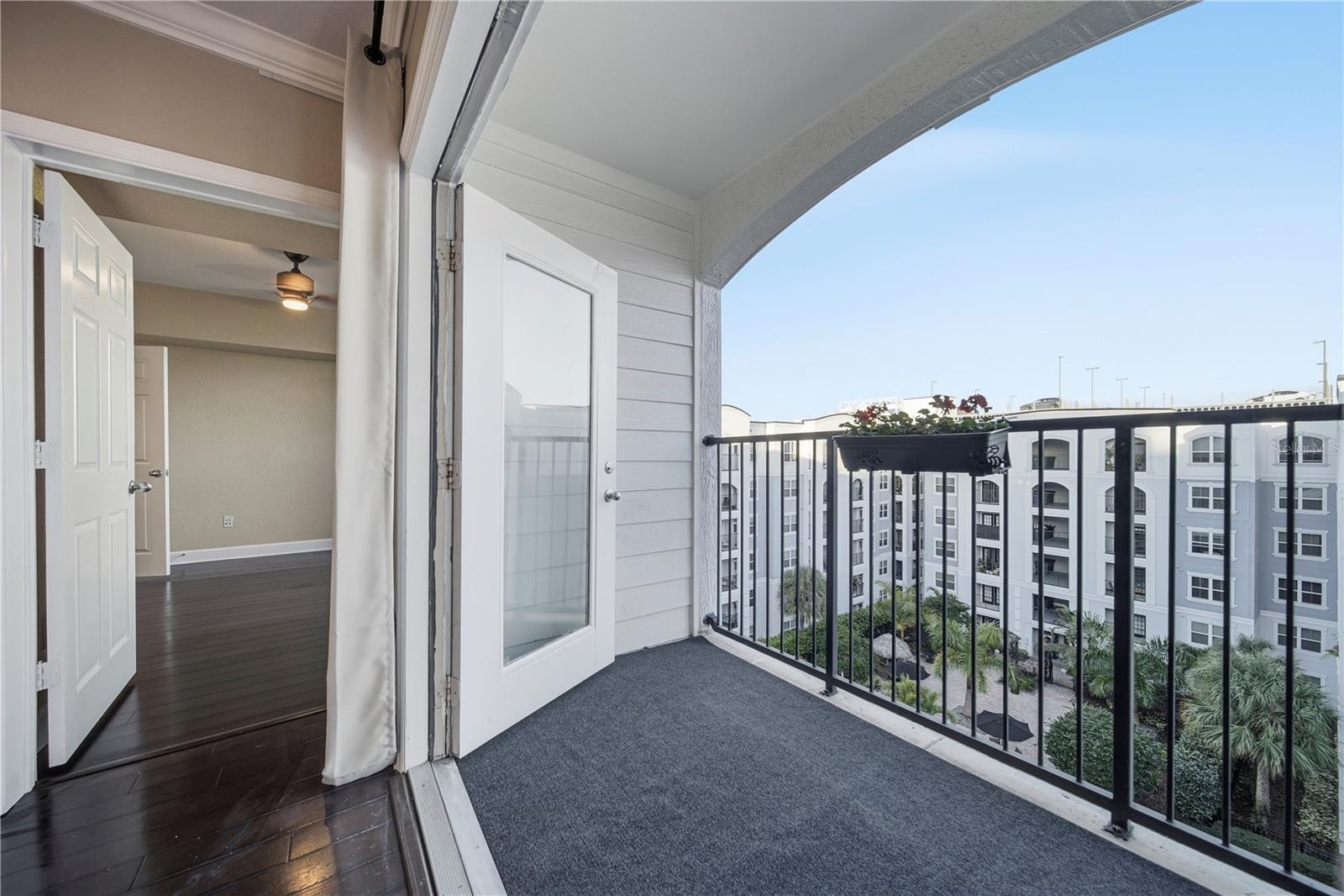 204 E SOUTH ST #6052