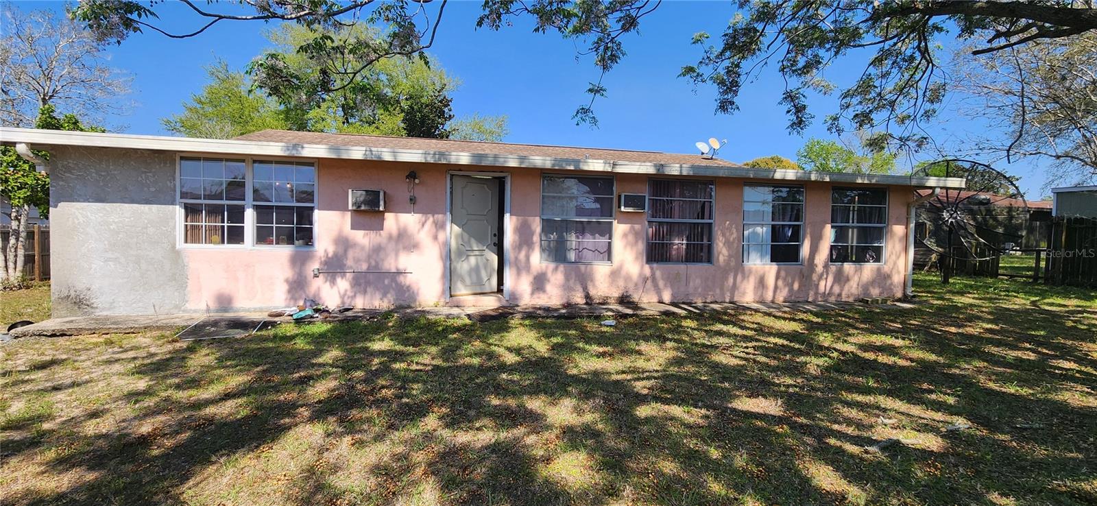 29 OAK LOOP